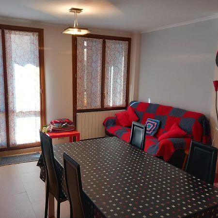 אסקראי Apartamento Villa Maritxu מראה חיצוני תמונה